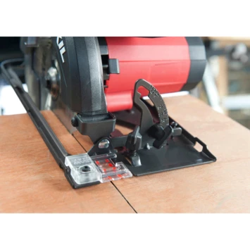 SKIL Cirkelzaag 5830AA 1400W 66mm 5 SKIL Cirkelzaag 5830AA 1400W 66mm - Afbeelding 3