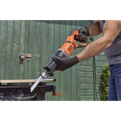 Black & Decker BLACK+DECKER Reciprozaag 750W BES301-QS -Bosch || Makita || SKIL Verkoopwinkel 123 1852