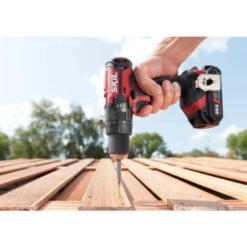 SKIL 20V Accuklopboormachine 3018HB + 2 Accu's 2,0Ah + Lader + Koffer -Bosch || Makita || SKIL Verkoopwinkel 123 325